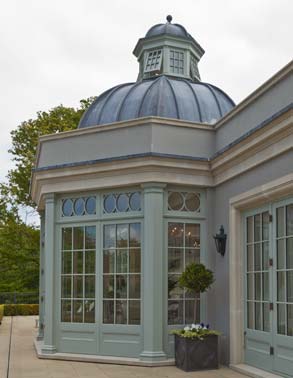 Extension with a leaded domed roof and opening roof lantern